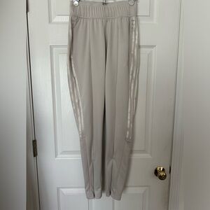 adidas Jogging/Exercise Pants